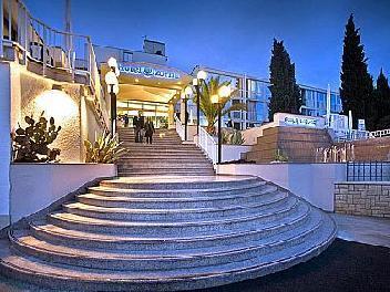 Zorna Plava Laguna Szálloda 3*